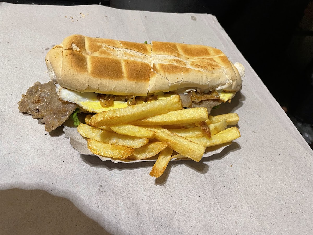 Sandwicheria Snoopy Photo 2