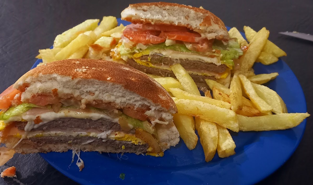 Sandwicheria Snoopy Photo 5
