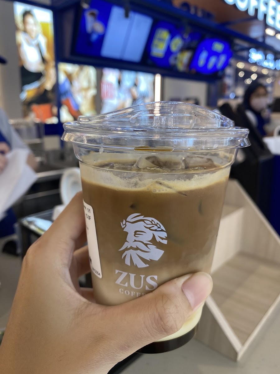 ZUS Coffee - MyTOWN Shopping Centre Photo 3