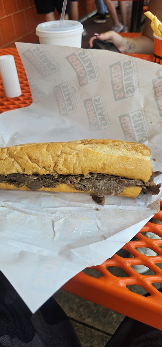 Genos Steaks @ Phila Live! Photo 6