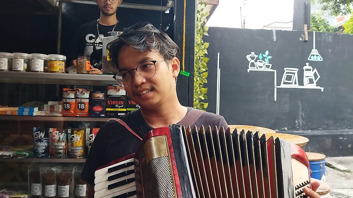 Warkong (warung kopi engkong) Photo 2