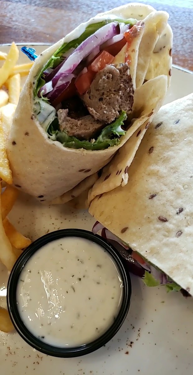Luna Grill University Center Photo 2