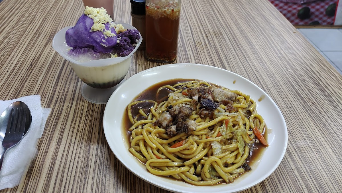 Aling Banang's - Shaw Blvd Photo 3