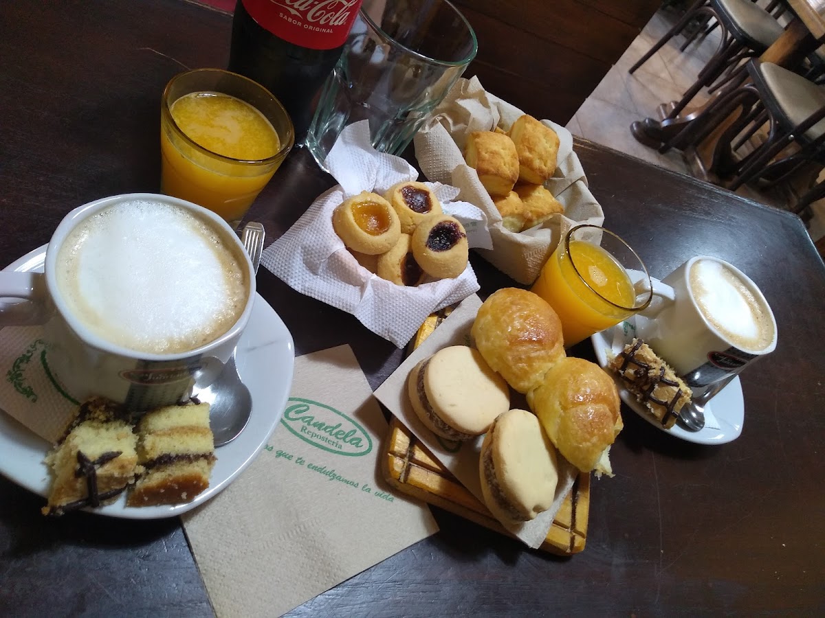 Candela Mate y Café Photo 10