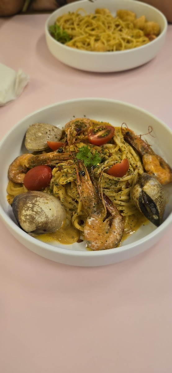 Duer Cafe Cyberjaya • Flagship Store Photo 5