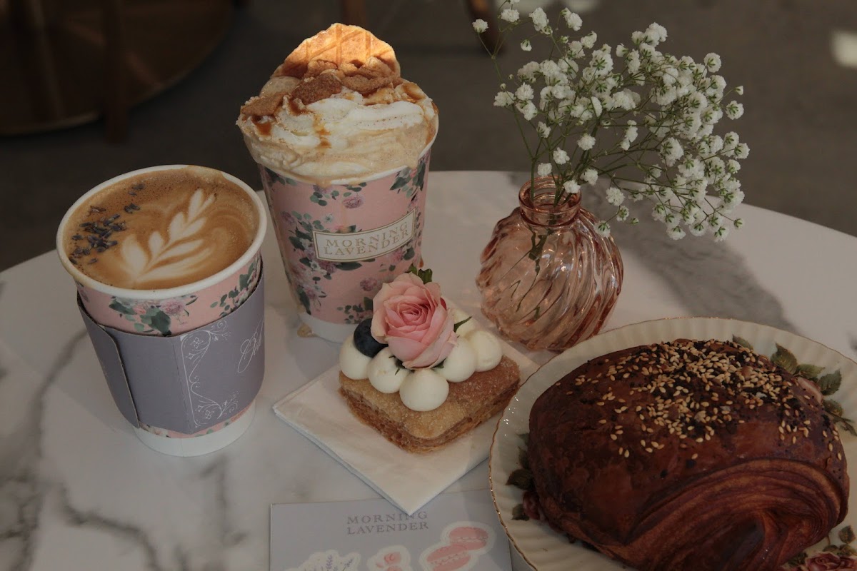 Morning Lavender Boutique & Cafe Photo 10