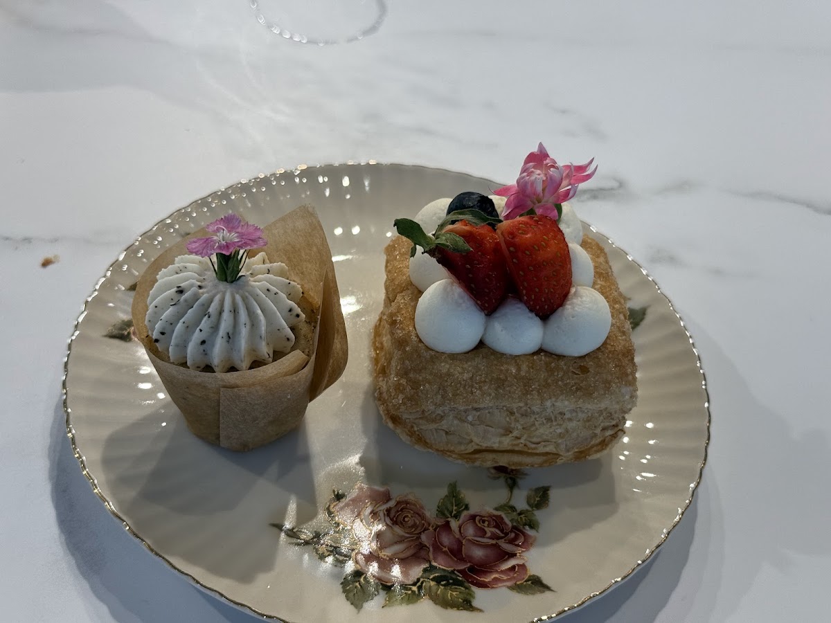 Morning Lavender Boutique & Cafe Photo 8