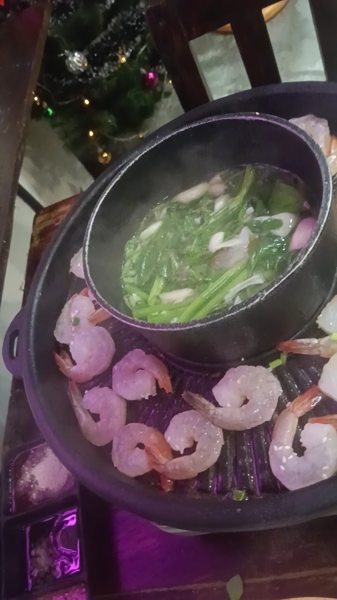 HOME thai grill and drink Photo 2