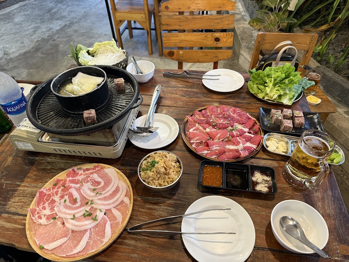 HOME thai grill and drink Photo 5