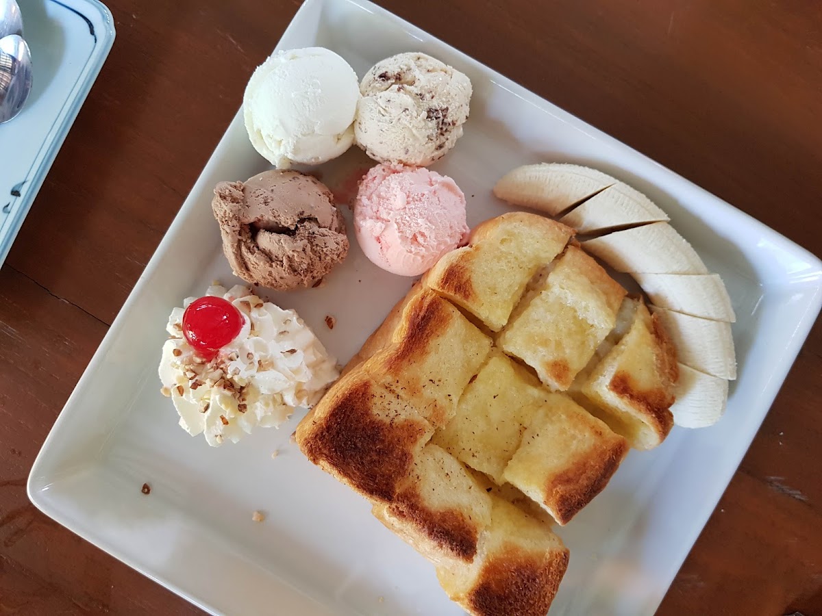 ก๋วยเตี๋ยวแม่เลี้ยง Madame Noodle Photo 7