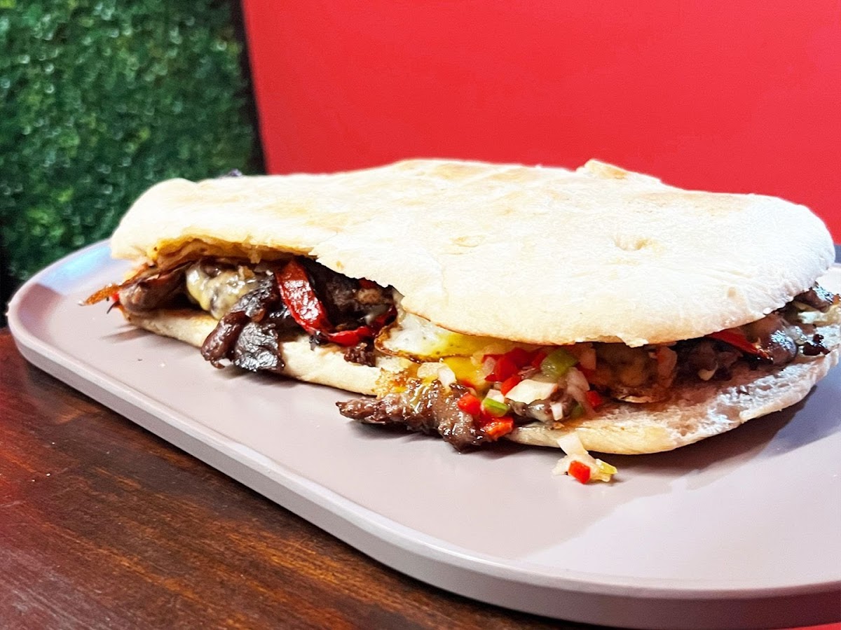 El Garajito Lomos Gourmet Photo 4