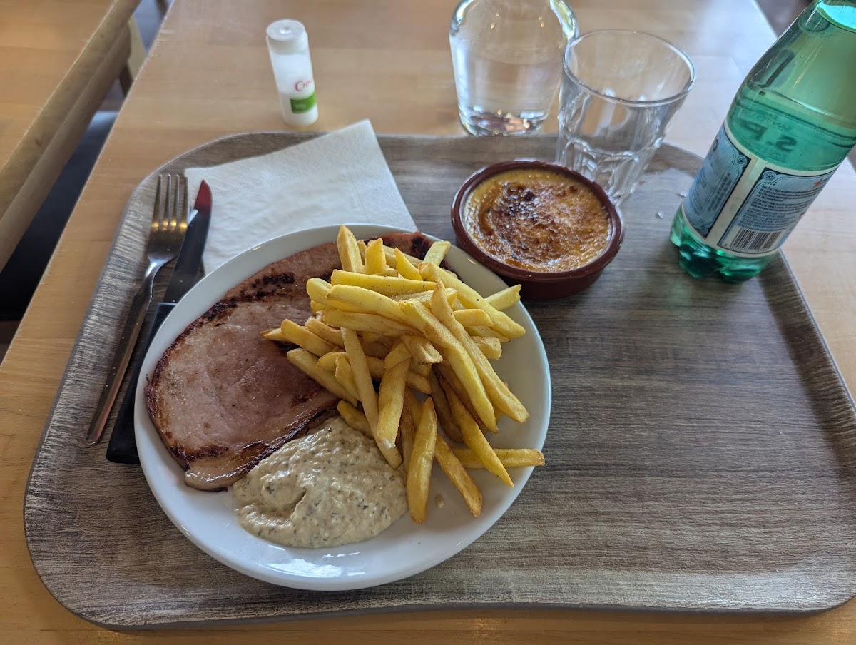 Crescendo Restaurant Photo 10