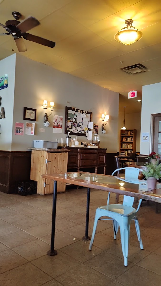 MochaLisa's Caffè & Books (Clifton Park) Photo 2