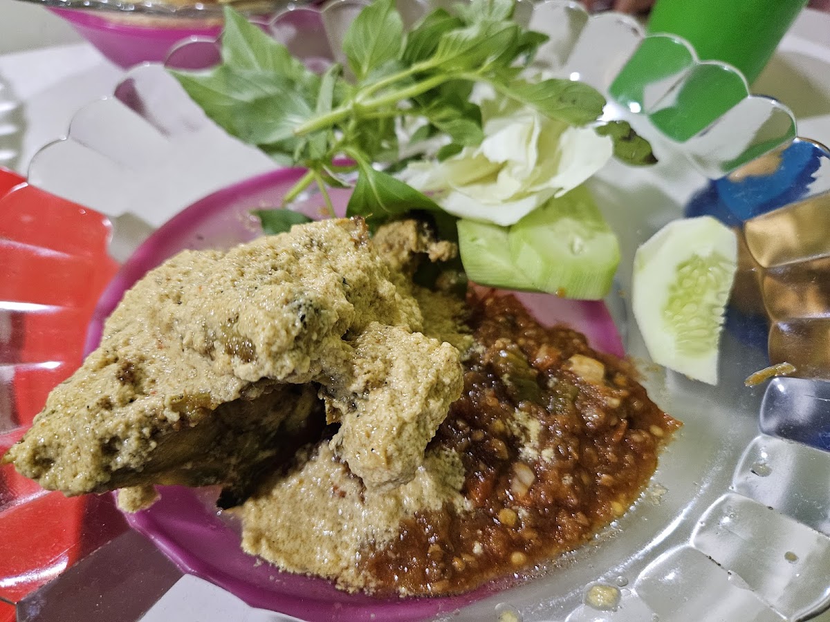 Pecel Lele Anissa