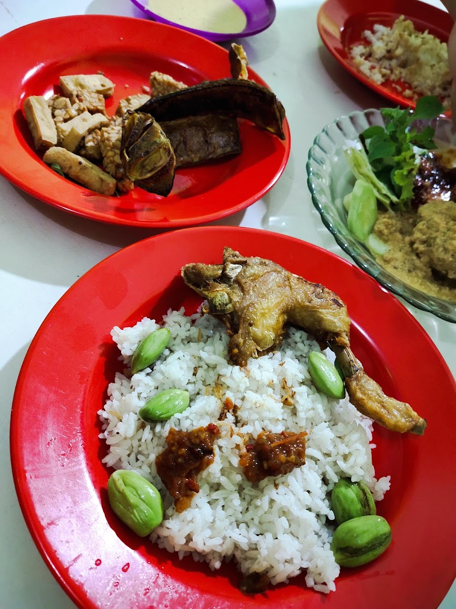 Pecel Lele Anissa Photo 7