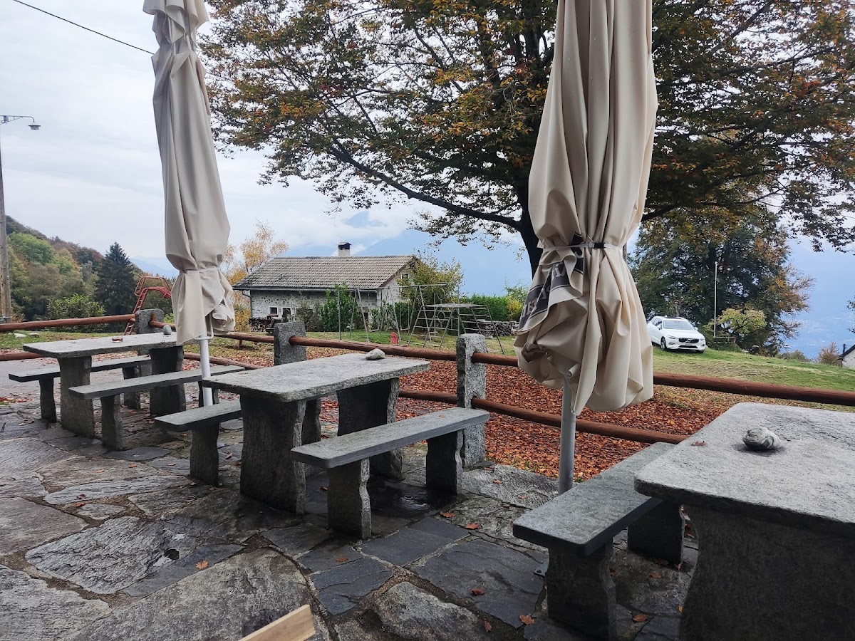 Osteria Grotto Monti di Motti