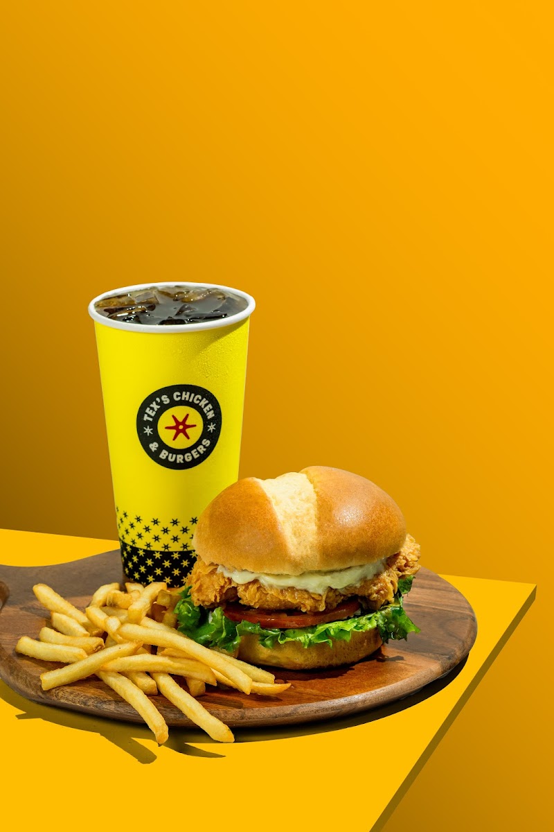 Tex’s Chicken & Burgers Photo 4