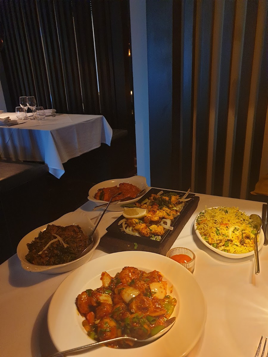 Mittee Indian Restaurant Photo 10