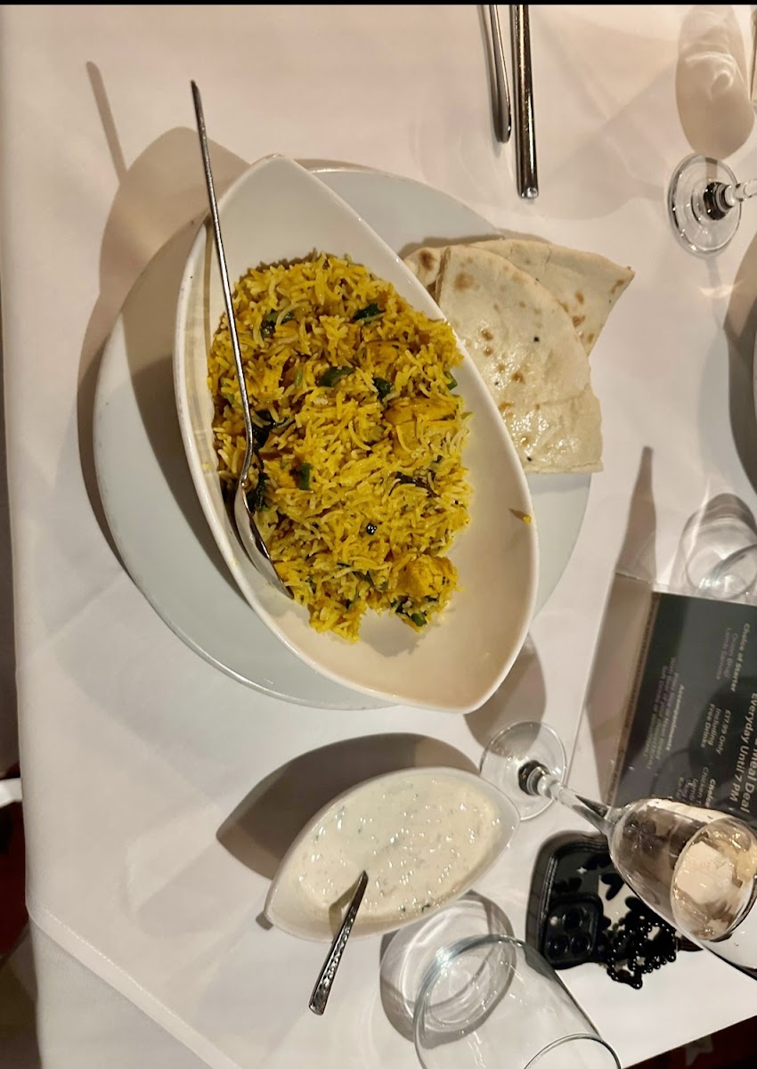 Mittee Indian Restaurant Photo 6