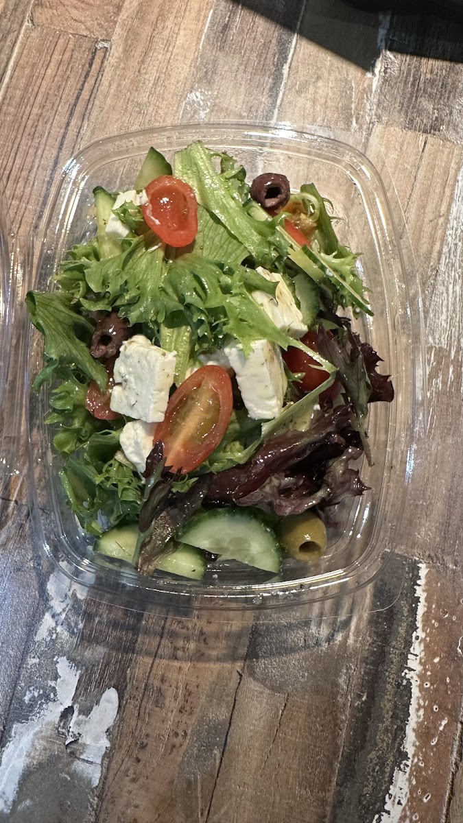 Tides Pizzeria Photo 9