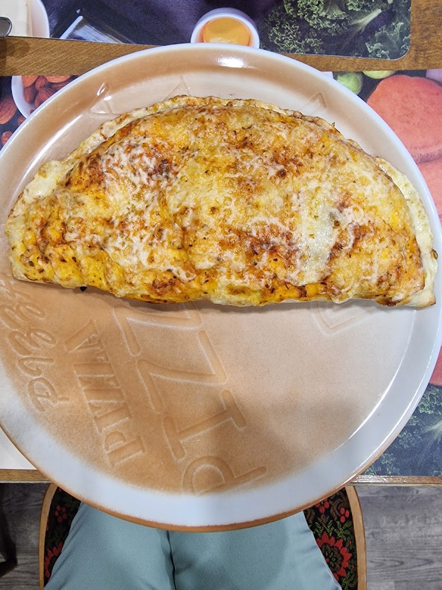 Bollywood Pizza Photo 4