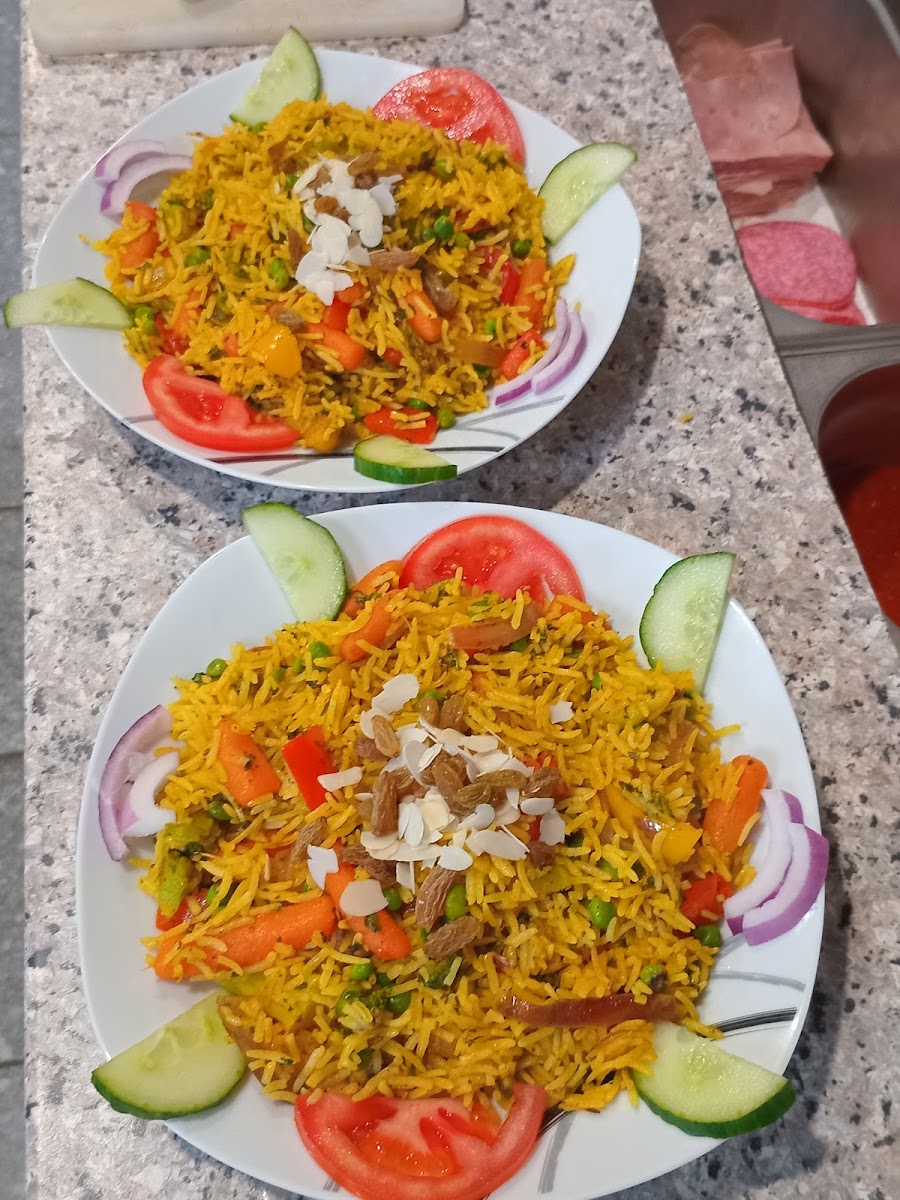 Bollywood Pizza Photo 7