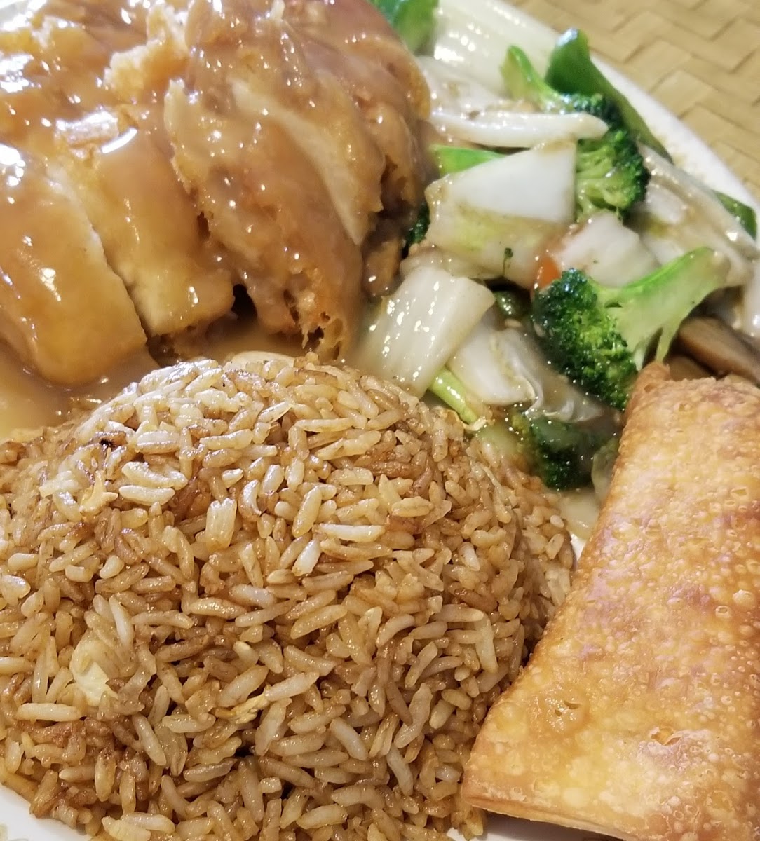 Jade Palace Restaurant Photo 5