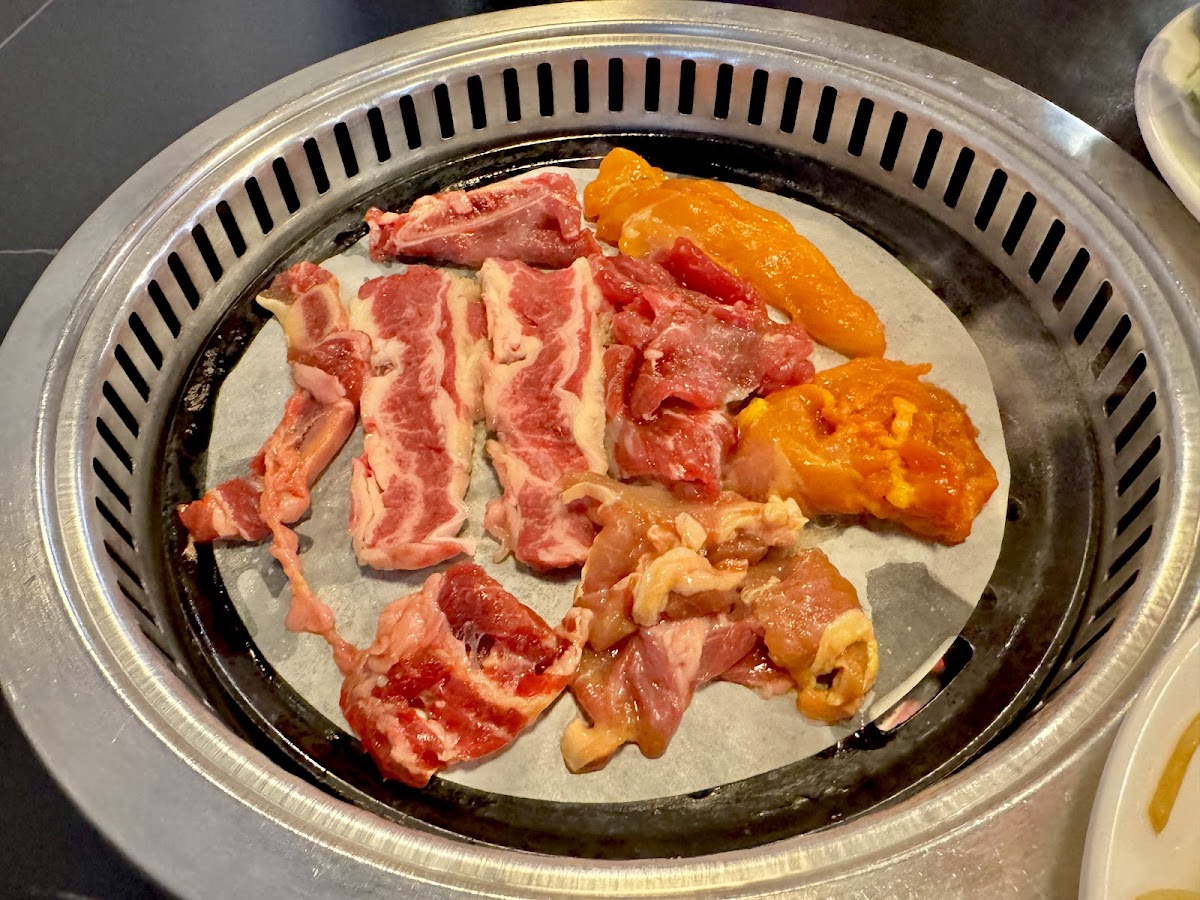 Kung Fu BBQ & Hotpot Buffet Photo 9