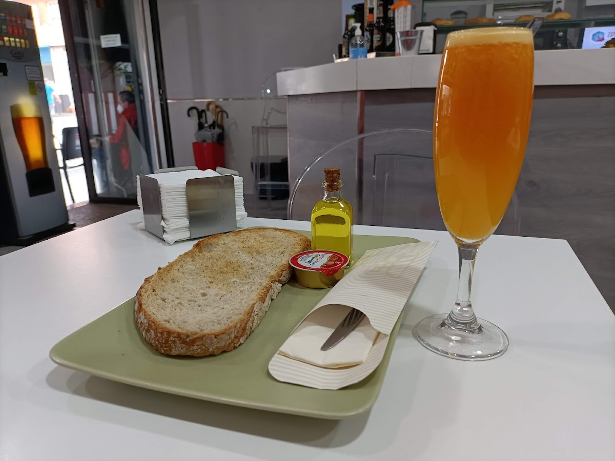 Cafetería Coruña Photo 9
