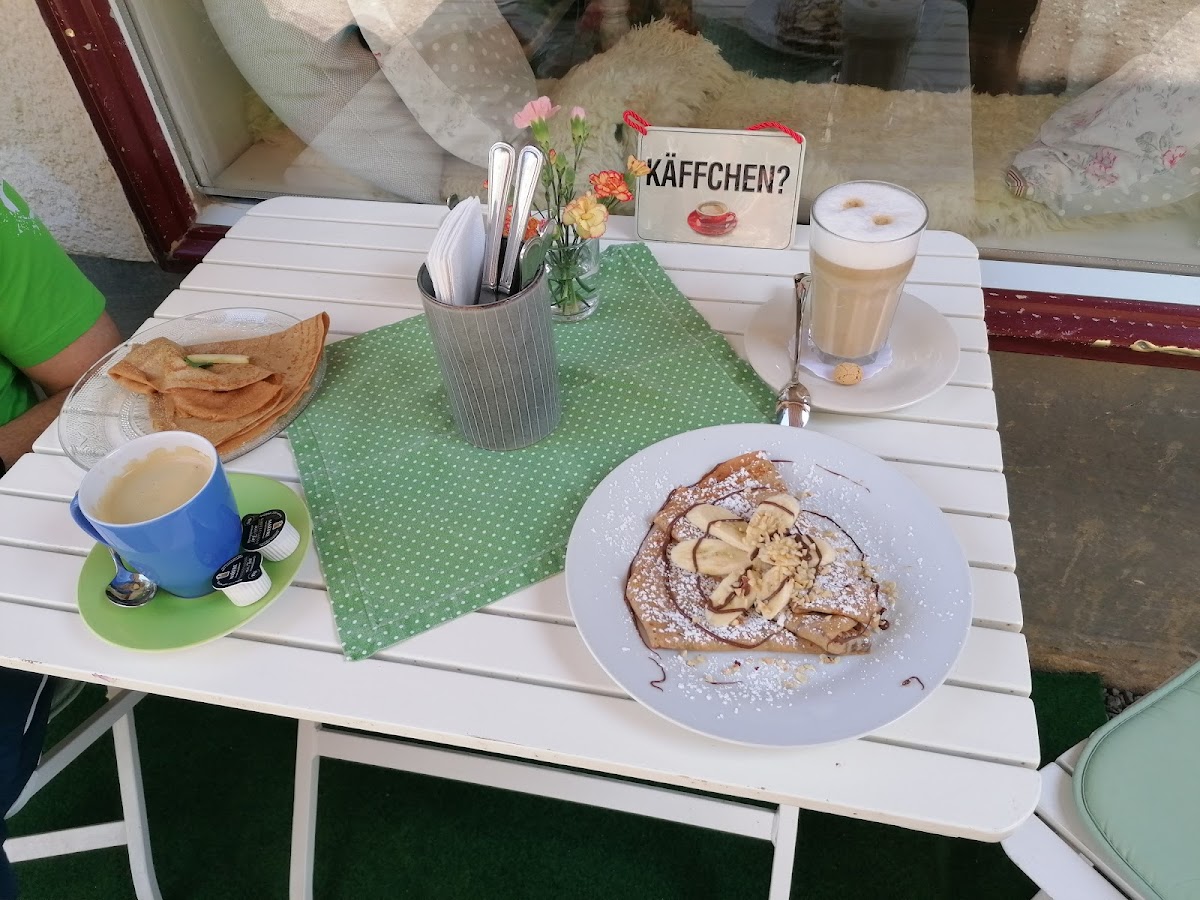 JoJos Creperie Photo 7