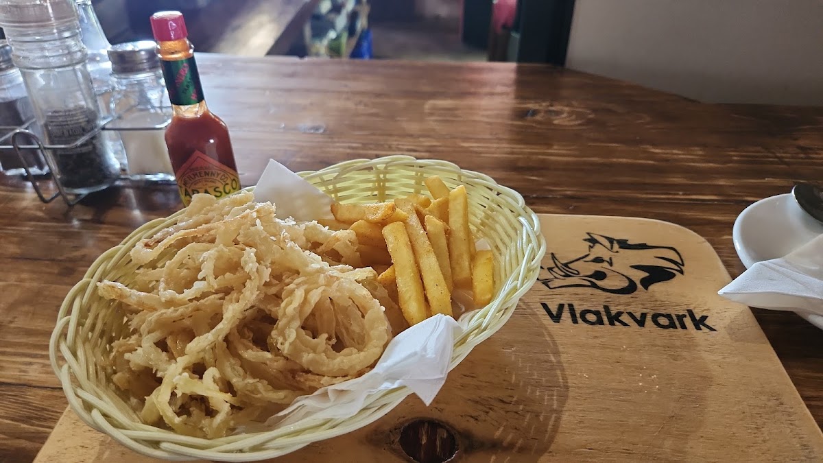 Vlakvark Pub & Grill Photo 6