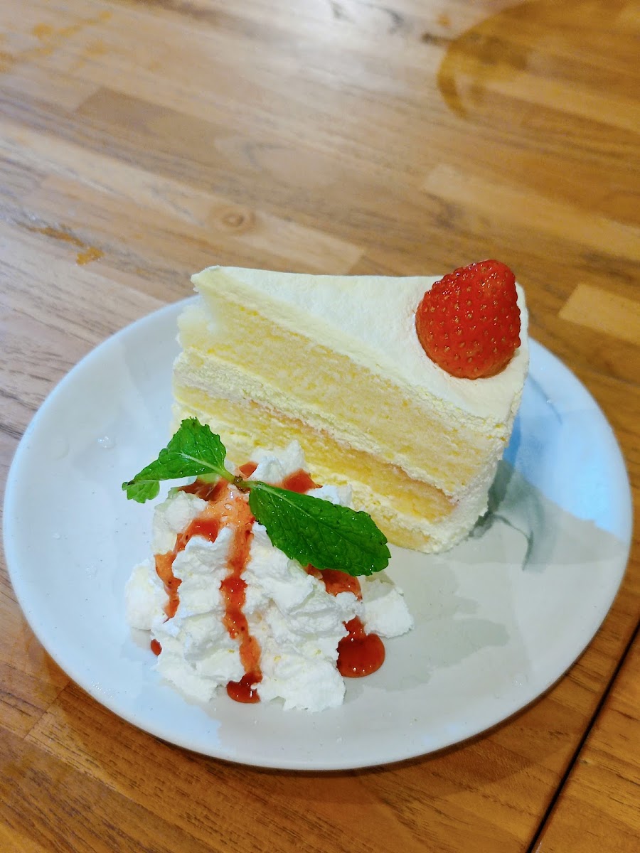 Lasunya Comfort Dining Photo 6