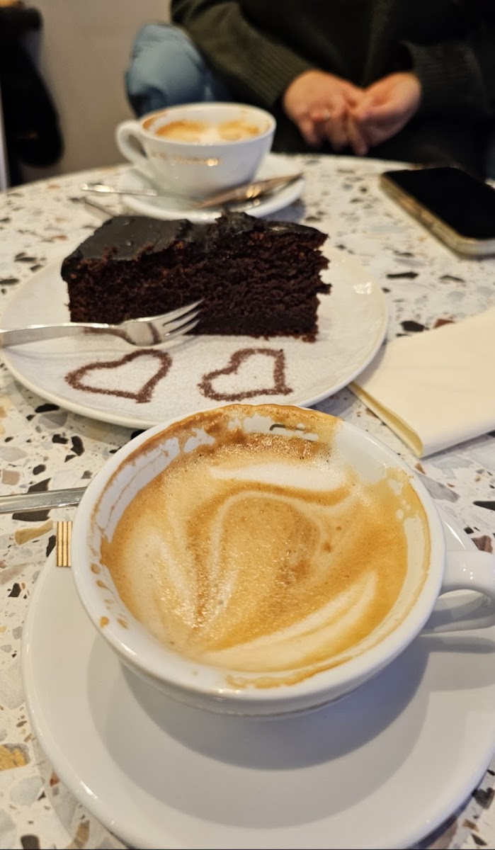 Ahoi Coffee & Deli Photo 3