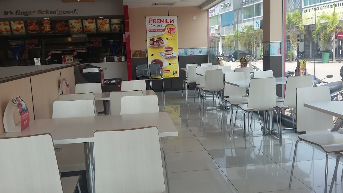 KFC R2 Avenue, Sungai Dua Photo 3