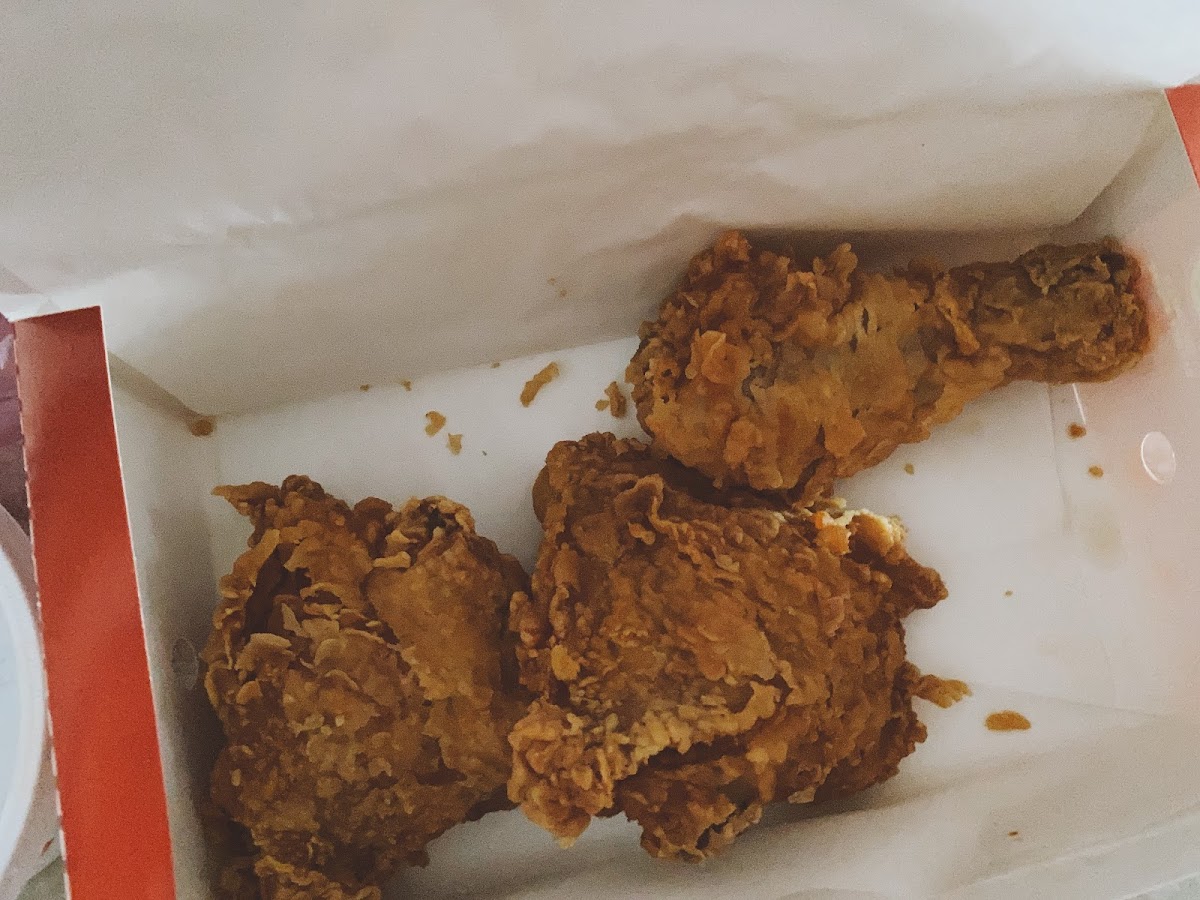 KFC R2 Avenue, Sungai Dua Photo 7