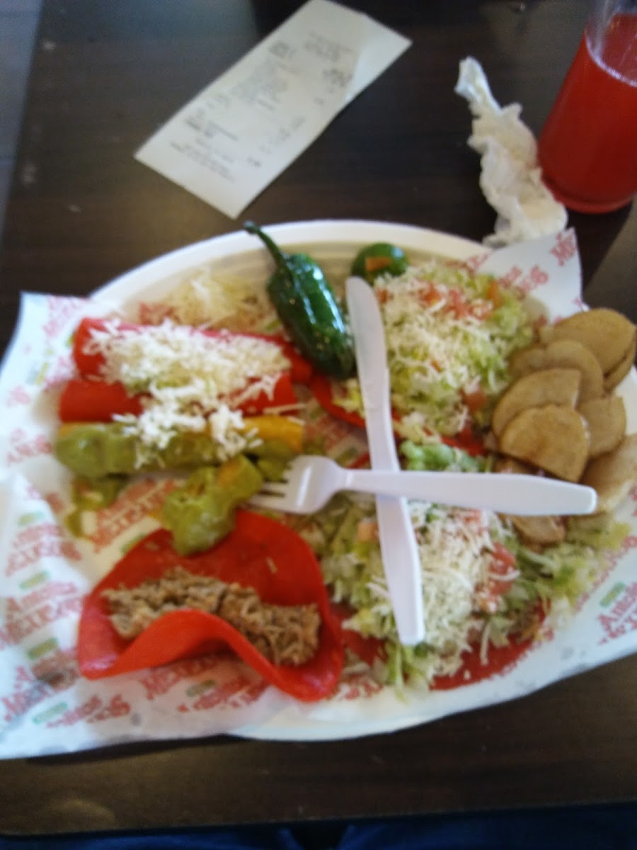 100% Antojitos Mexicanos Photo 10