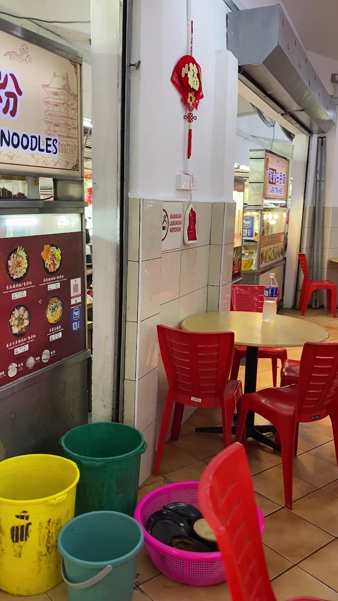 KKSV Restaurant 新海景美食中心 Photo 2