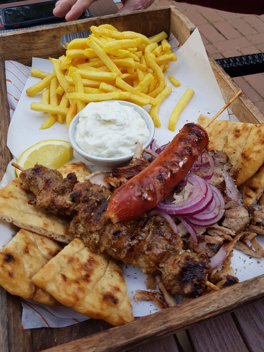 Ariston Grill Photo 8