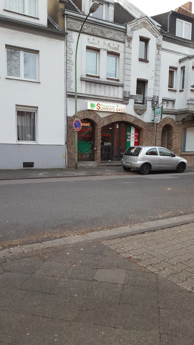 Pizzeria Sorrento Photo 4