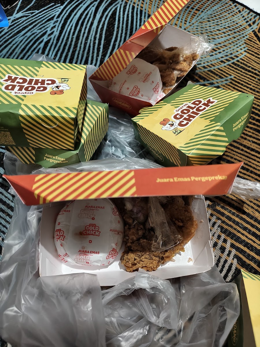 Geprek Gold Chick - Sumur Bor Photo 9