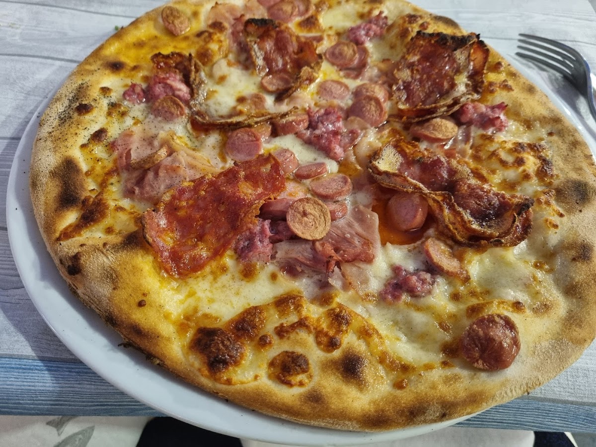 Pizzeria Da Martino Photo 8
