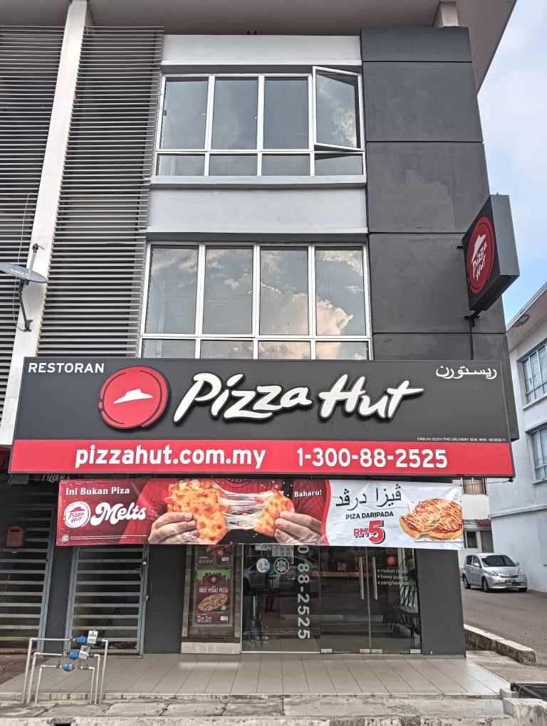 Pizza Hut Delivery Muadzam Shah