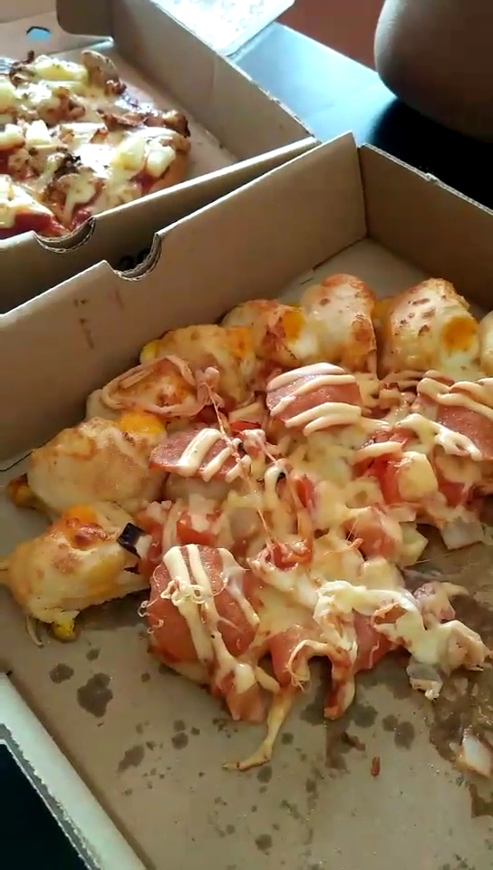 Pizza Hut Delivery Muadzam Shah Photo 5