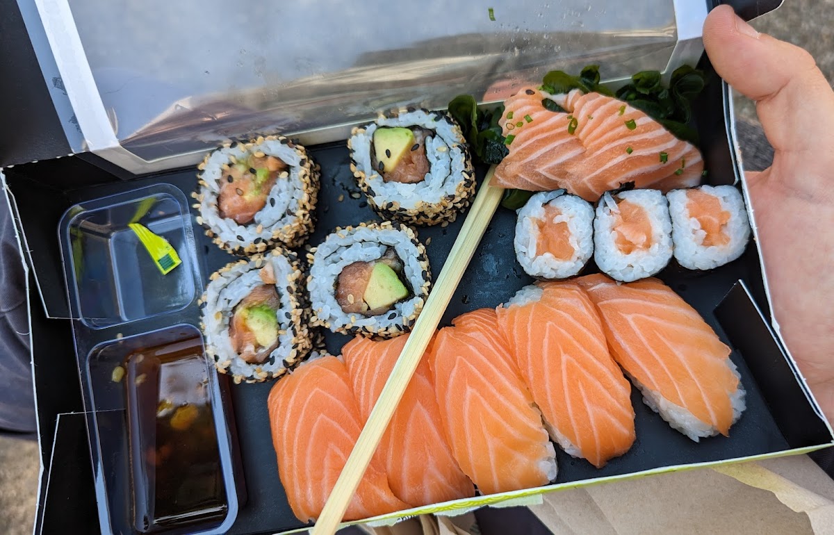 Wasabi Sushi & Bento Photo 2