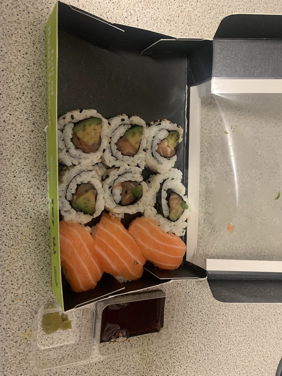 Wasabi Sushi & Bento Photo 5