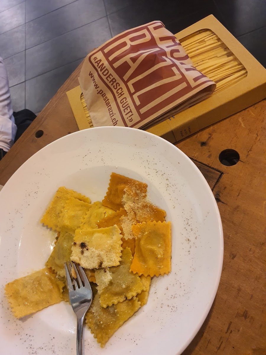 PASTARAZZI Sarnen Photo 10