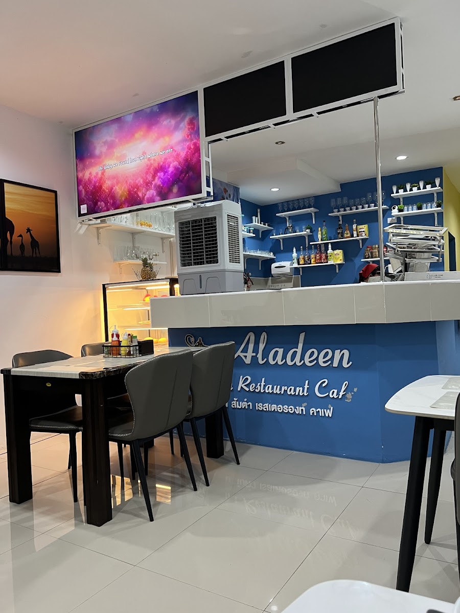 Aladeen SOMtam​ restaurant cafe Photo 6