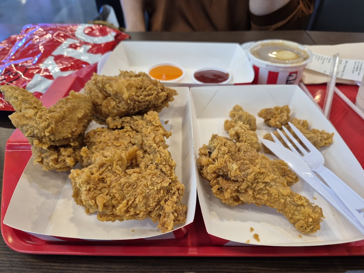 KFC Lotus Ongkarak Photo 2