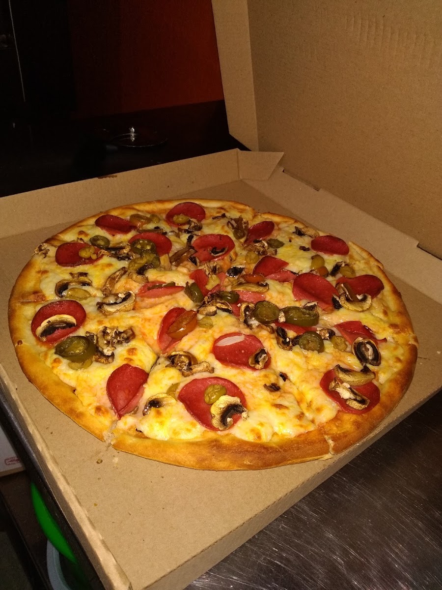 Luisito pizzas Photo 10