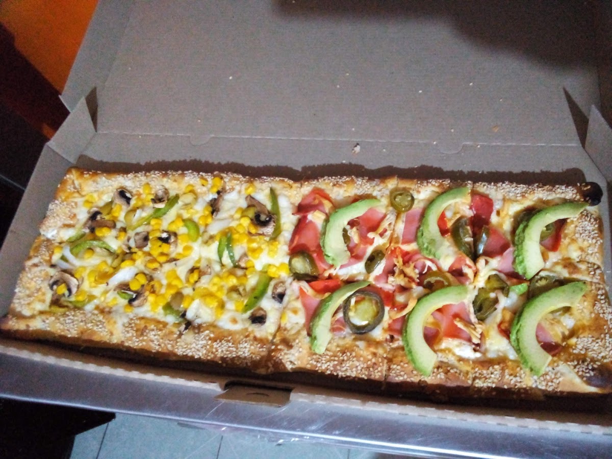 Luisito pizzas Photo 5